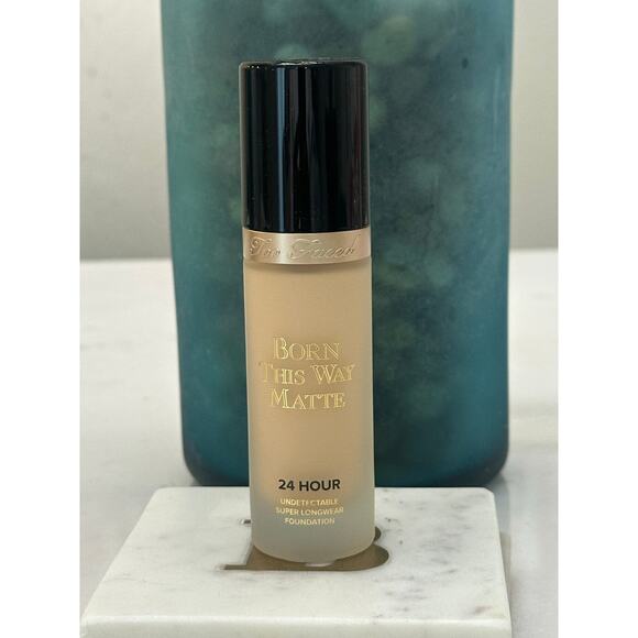 Too Faced Born NIB This Way Matte Longwear Liquid Foundation Swan Discountinued - Picture 2 of 4